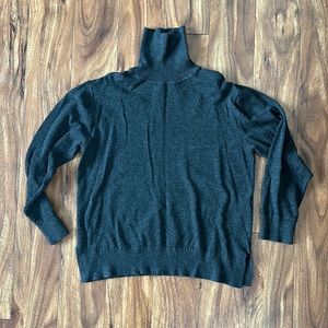 ⭐️ 3 for $15 ⭐️ Zara - girls size 8 turtleneck